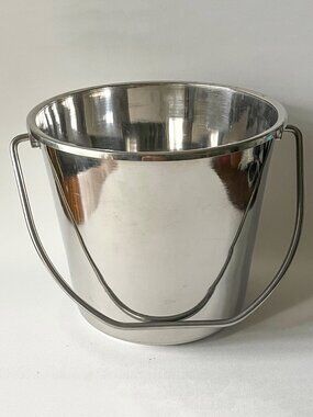 6L Heavy Duty Stainless Steel Round Bucket with Handle for Home Kennel Farm